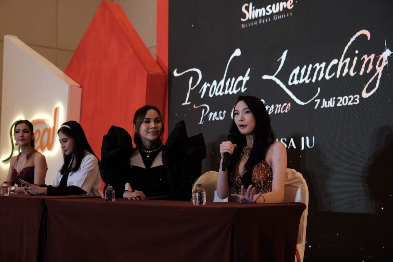 press conference slimsure