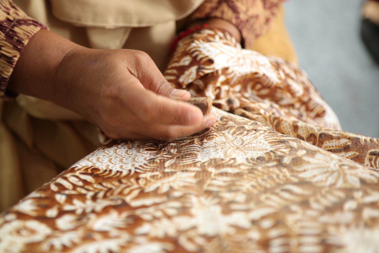 batik complongan dari indramayu