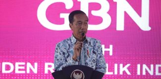presiden jokowi memberi sambutan di acara gbn 2023