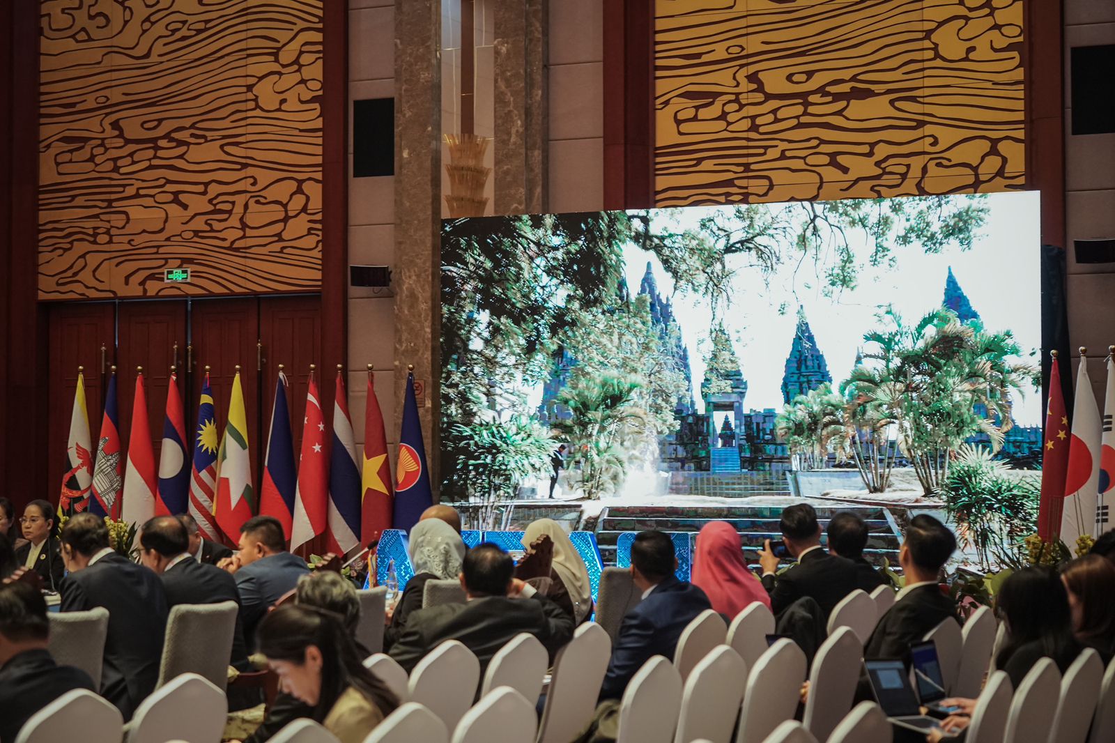 forum b2b bagi para pelaku usaha pariwisata antara negara asean