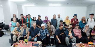 diskusi dan pembacaan puisi abdul hadi 07 dsp