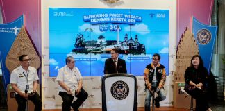 the weekly brief with sandi uno di jakarta senin 8 maret 2024