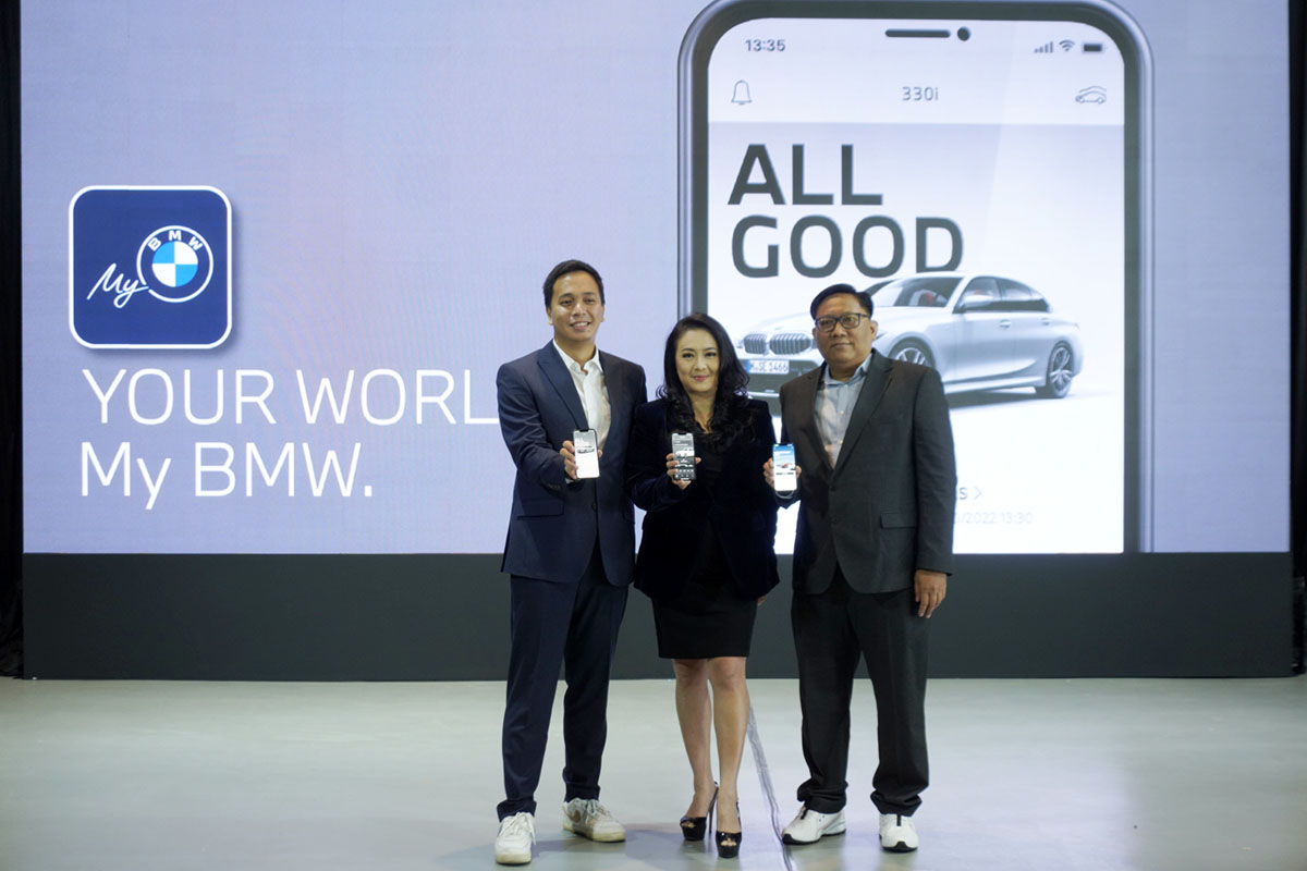 Pada acara ini dihadiri oleh Jodie O’tania, Director of Communications BMW Group Indonesia; didampingi oleh Ristian Dwi Karsanto, Technical Manager BMW Group Indonesia dan Kenny Wala, Product Manager BMW Indonesia yang masing-masing berperan selaku Trainer untuk pendalaman materi yang membagi rekan media ke dalam dua kelas yang membahas secara komprehensif mulai dari aspek Lifestyle pemilik BMW Seri 3 sehari-hari, perawatan kendaraan, dan layanan purna jual