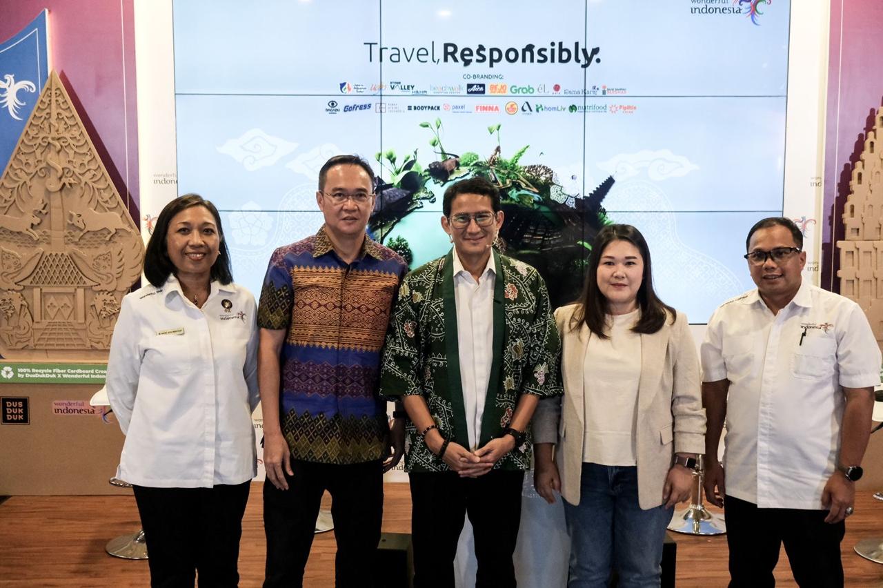 memberikan pengalaman edukatif kepada wisatawan