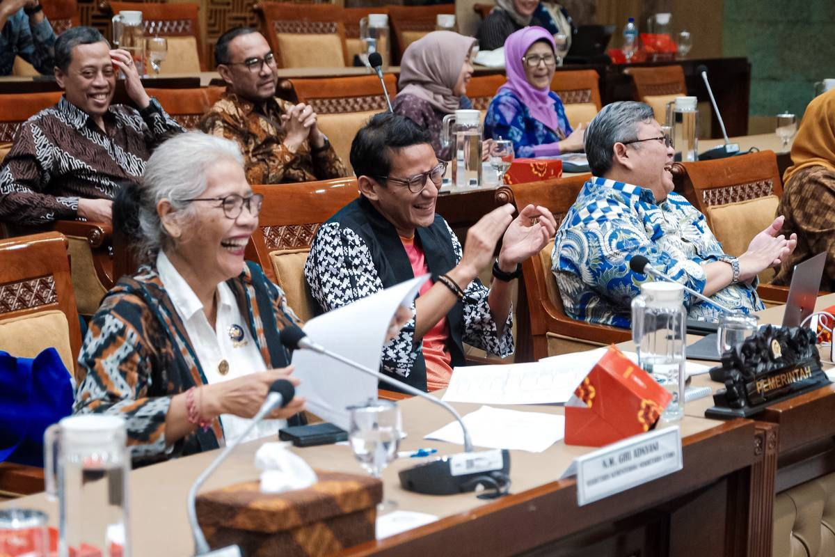 rapat kerja dengan komisi x dpr ri di gedung dprmpr