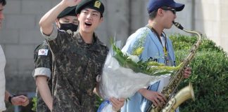 RM BTS memainkan Sax saat menjemput Jin Bebas tugas dari militer