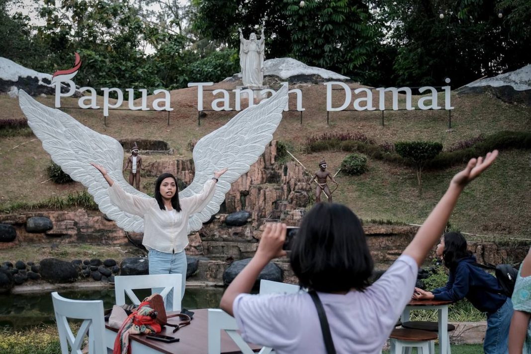 Taman Hiburan menjadi incara para pelajar saat iburan