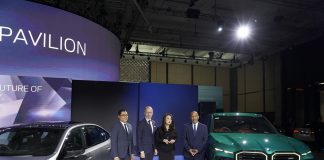 Rasakan Kehebatan BMW XM 50e, Plug-In Hybrid Terbaru di GIIAS 2024