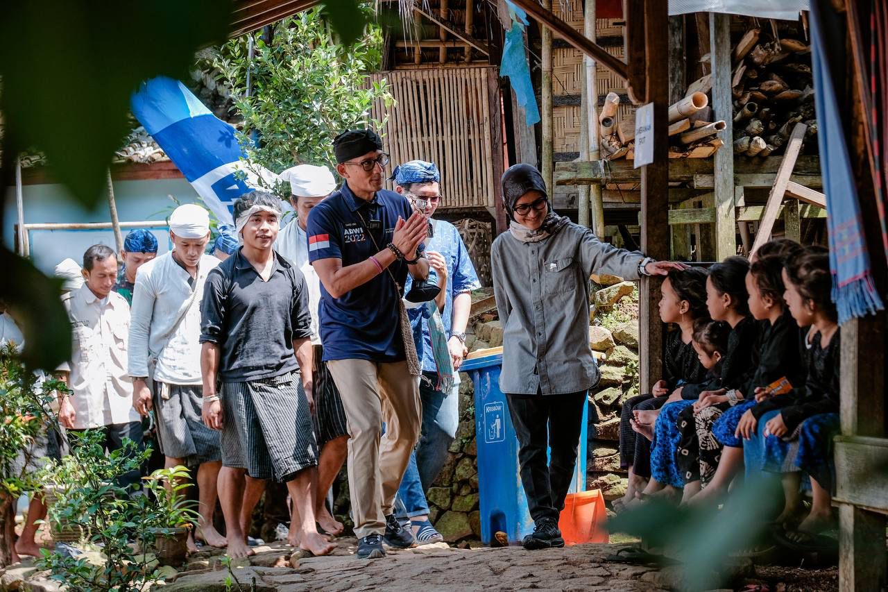 kemenparekraf bekerja sama dengan pt bank central asia tbk, badan meteorologi, klimatologi dan geofisika (bmkg) dan grab