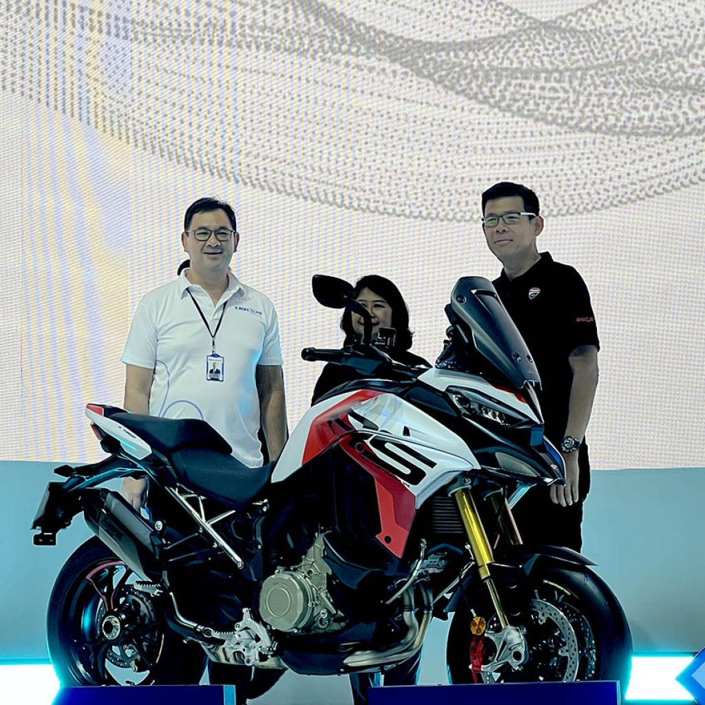 Launching Ducati Multistrada V4 RS