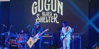 Gugun Blues Shelter dalam acara Moonlight Dinner di Solo Sigar Lounge