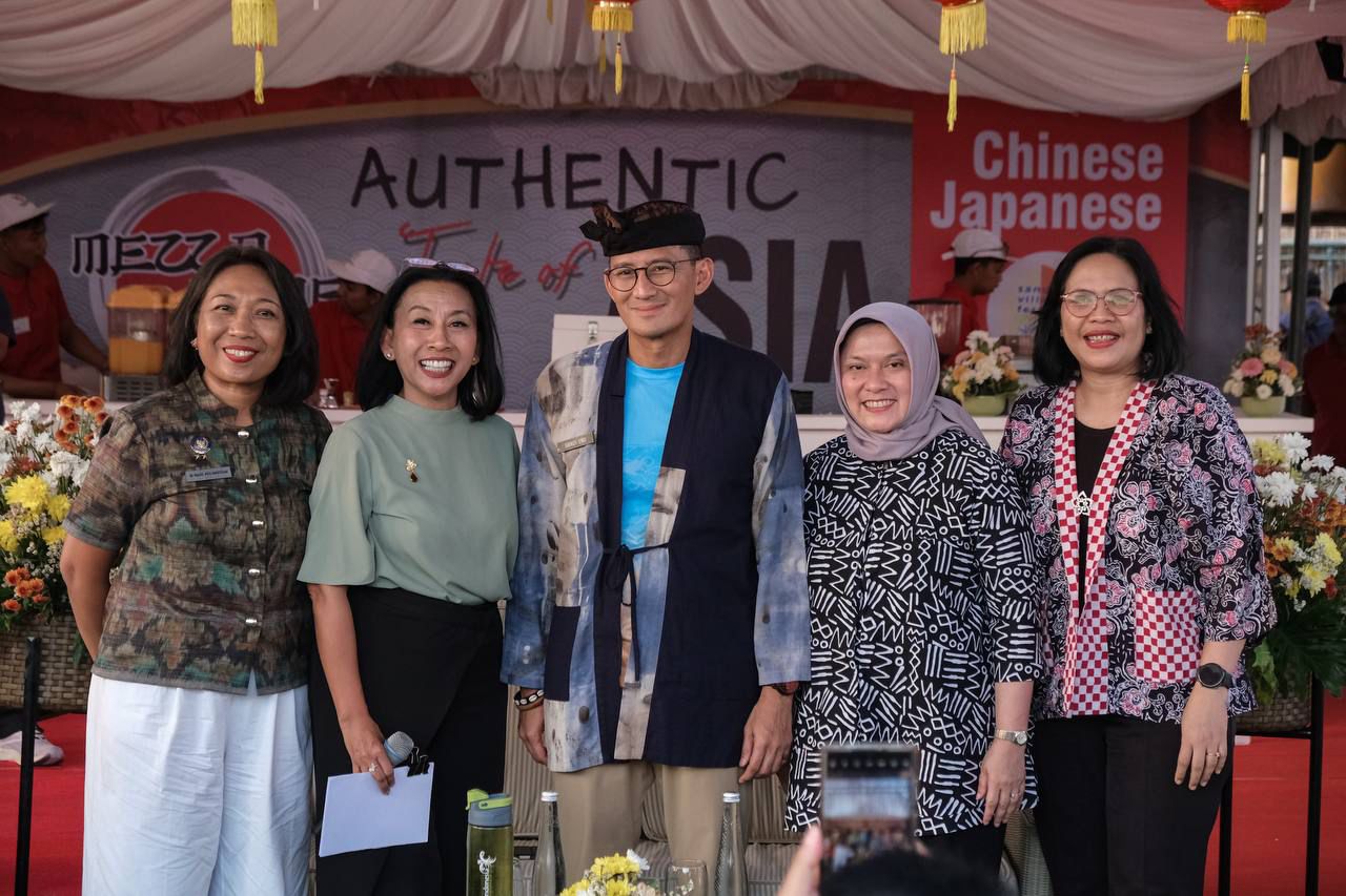 sandiaga uno usai visitasi sanur village festival 2024