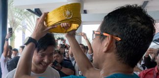 Kebijakan Bebas Visa Kunjungan (BVK) yang dikeluarkan oleh pihak Imigrasi memberikan kemudahan akses bagi Permanent Residence (PR) Singapura untuk berkunjung ke wilayah Kepulauan Riau