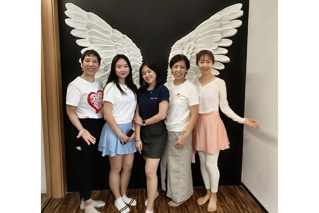 barre angels itu kombinasi pilates, yoga dan ballet