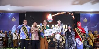 Luki Zanico dari Jawa Tengah dan Putri Viona dari Banten dinobatkan sebagai Juara Pertama Putera dan Puteri Maritim Indonesia 2025, siap mengemban misi menginspirasi generasi muda mencintai maritim