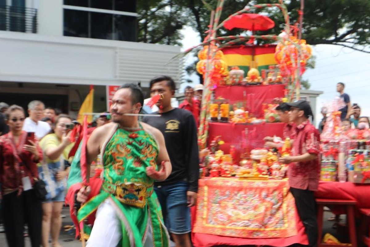 tatung menarik perharian masyarakat