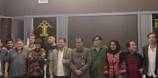 focus group discussion masukan pemerintah atas rancangan undang undang tentang hak cipta bidang musik dan lagu yang dilaksanakn di guest house bpsdm kementerian hukum,dedepok