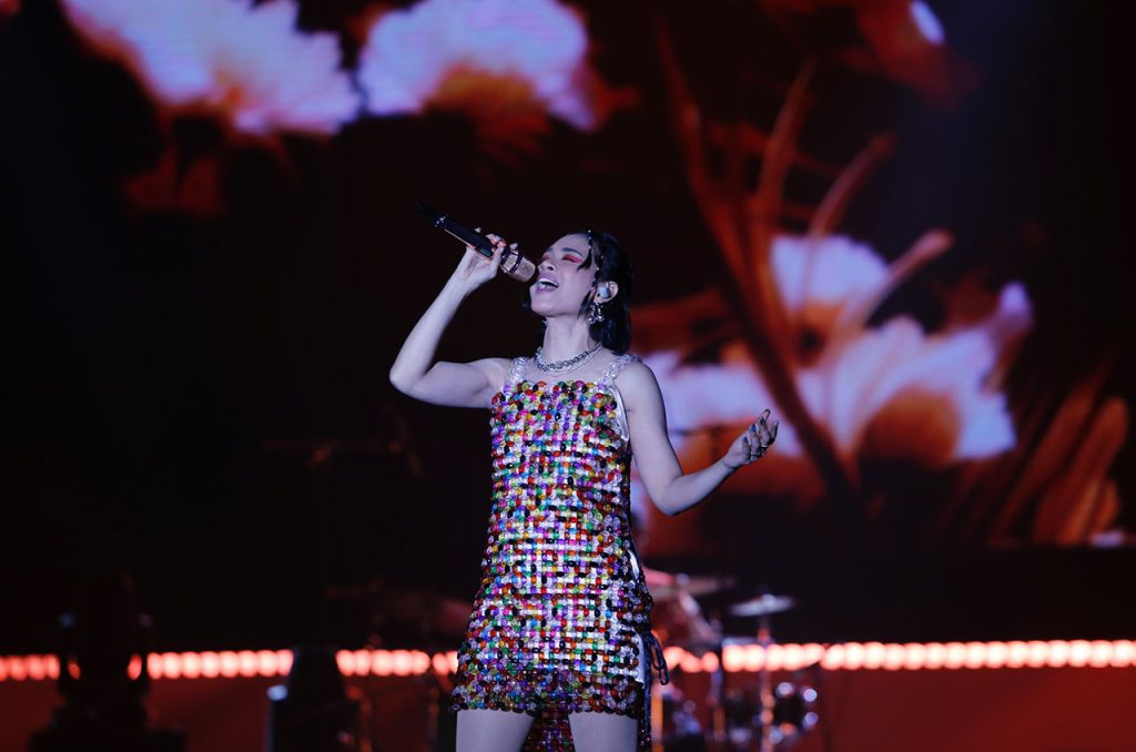 Penyanyi Andien saat tampil penuh energi pada BNI Java Jazz Festival 2025 di JIExpo Kemayoran, Jakarta, Jumat, 30 Mei 2025