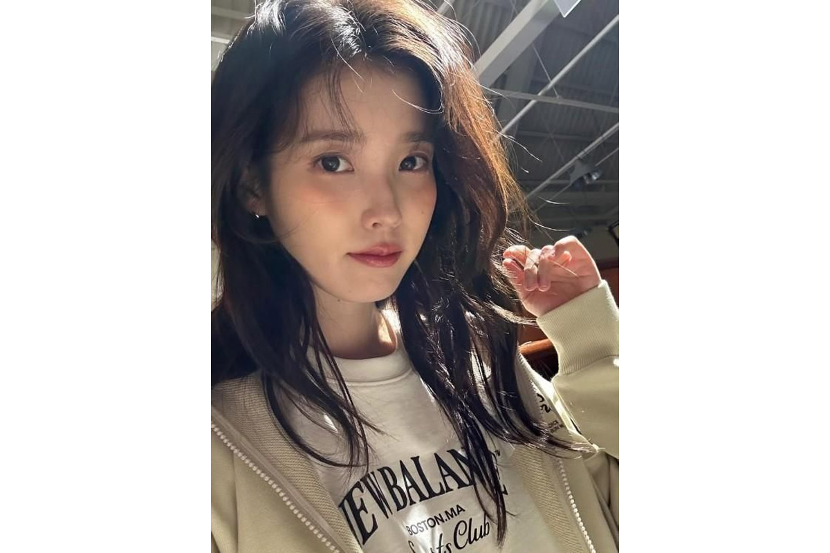 iu memposting foto tna make uo di instagram