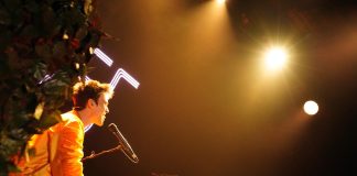Musisi Jacob Collier Kembali Memukau di Java Jazz 2025