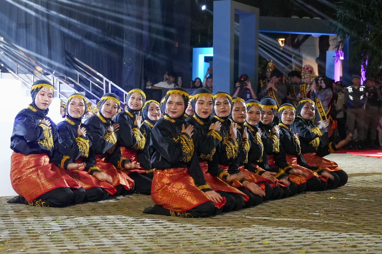 penampilan seni tradisi