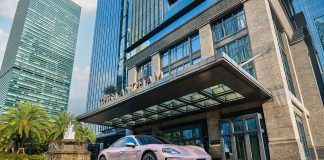 Rayakan 160 tahun The Langham Jakarta melalui kolaborasi eksklusif bersama Porsche Indonesia