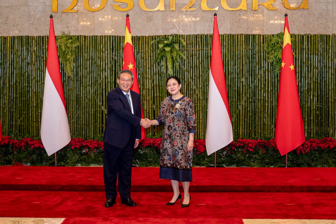 Puan Maharani menerima kunjungan resmi Perdana Menteri (PM) Republik Rakyat Tiongkok (RRT) puan maharani menerima kunjungan resmi perdana menteri (pm) republik rakyat tiongkok (rrt)