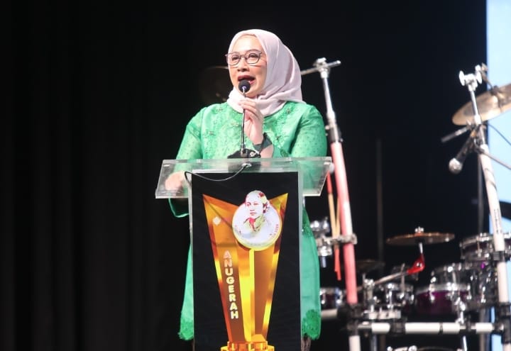 wakil ketua komisi ix dpr nihayatul wafiroh