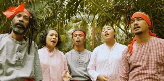 ambon telah menunjukkan bahwa kreativitas daerah bisa menjadi the new engine of growth bagi ekonomi nasional,