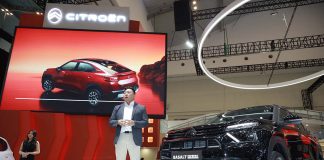 Basalt Dark Edition hadir dengan nuansa sporty dan bold lewat aksen gelap, garis tubuh dinamis, dan siluet coupé yang mempertegas karakter modern dan percaya diri