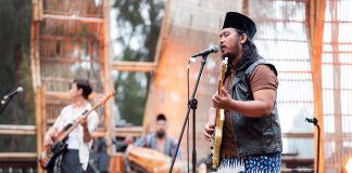 Band Lorjhu’ tampil dalam rangkaian BRI Jazz Gunung Series 2 di Jiwa Jawa Resort Bromo, Probolinggo, Sabtu, 26 Juli 2025
