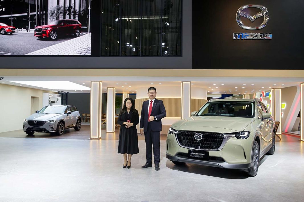 Mazda GIIAS 2025_01 mazda giias 2025 01Mazda hadir di GIIAS 2025 dengan CX-3 Kuro dan CX-60 Sport terbaru, menawarkan desain premium, performa khas SKYACTIV, dan pengalaman booth modern.
