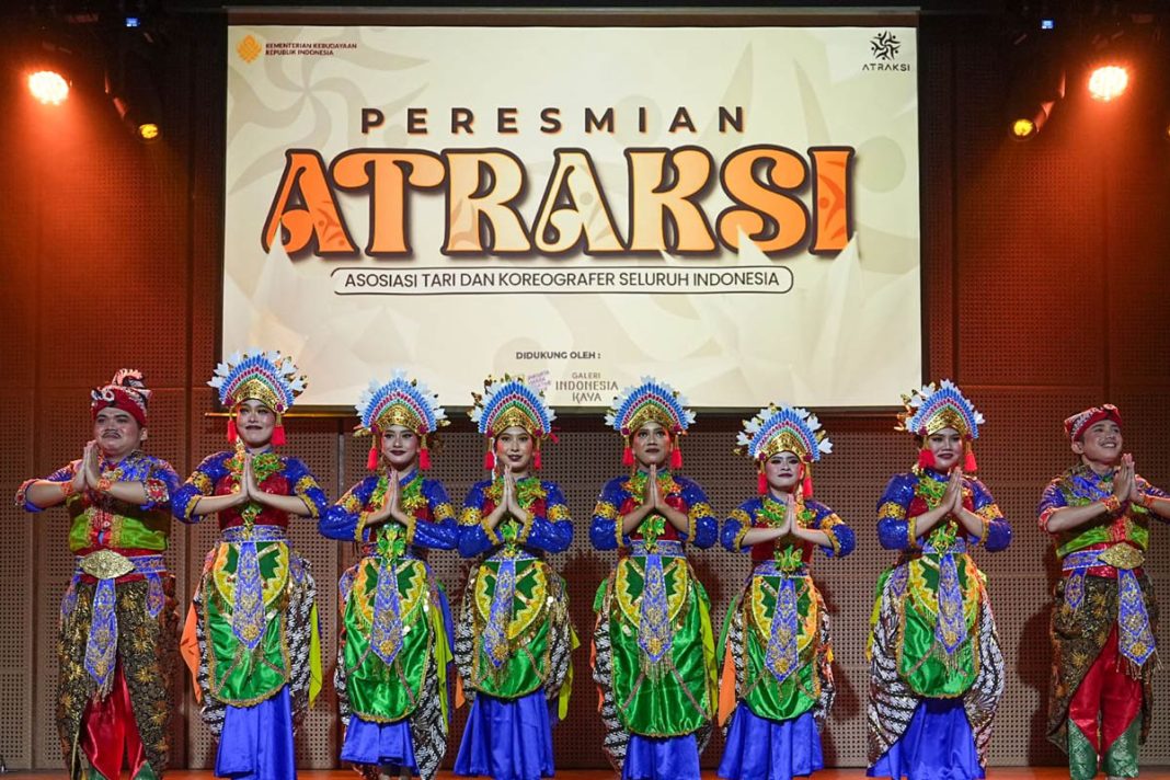 peresmian atraksi