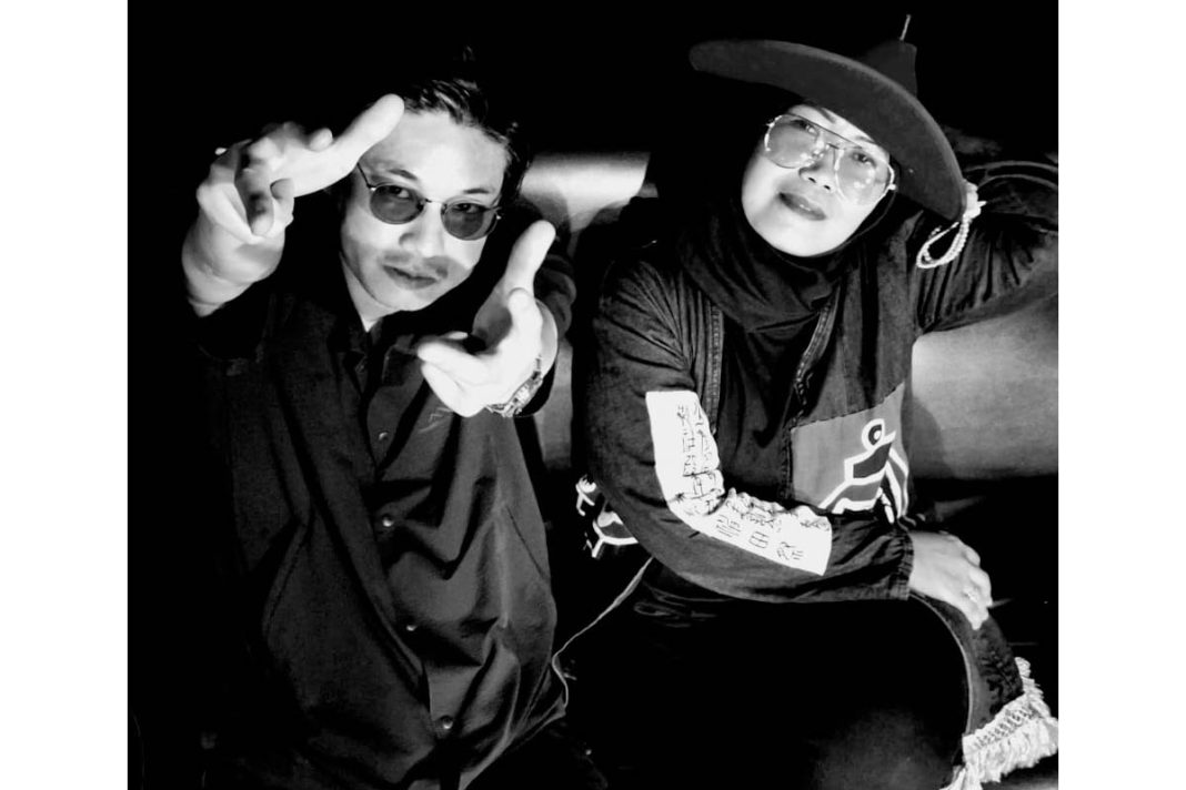 duo lintas negara ride a pony  chihiro itakura  (jepang) dan neea rachma (indoneia)
