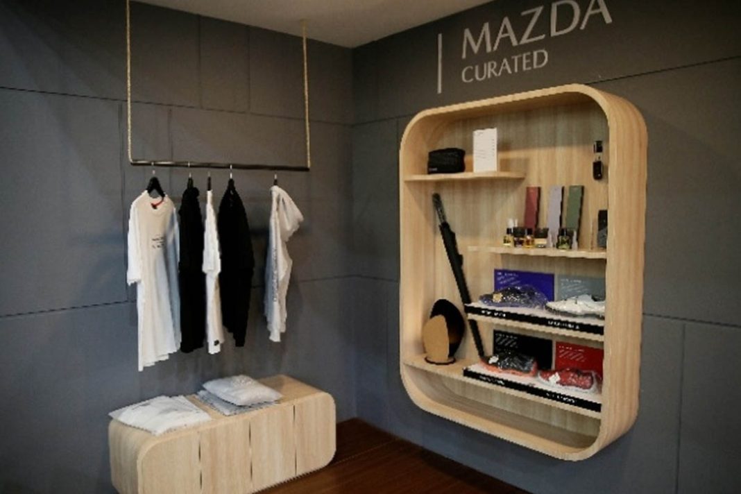 kolaborasi mazda x oaken lab tersedia secara eksklusif di mazda curated corner di booth mazda di giias 2025