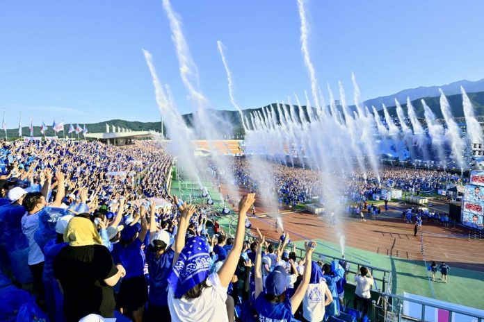 konser “summer swag” psy yang digelar di kompleks olahraga sokcho