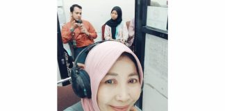 lusi caritas di dalam sidio radio gapura di pasar klewer barat