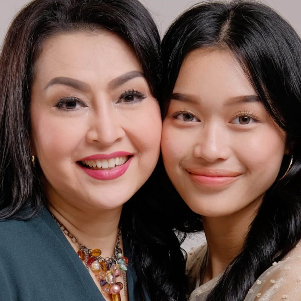 ratna dan keisha