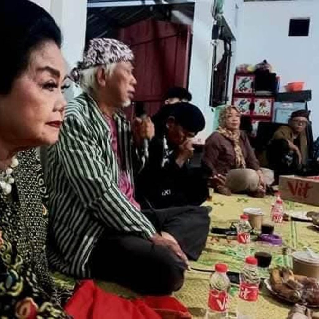 sejumlah tokoh budaya dan spiritual yang ikut terlibat