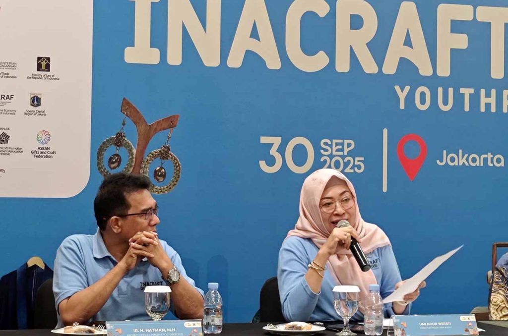 Direktur Mediatama Event – Ibu Umi Noor Wijiati