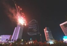 drone menghias langit jakarta