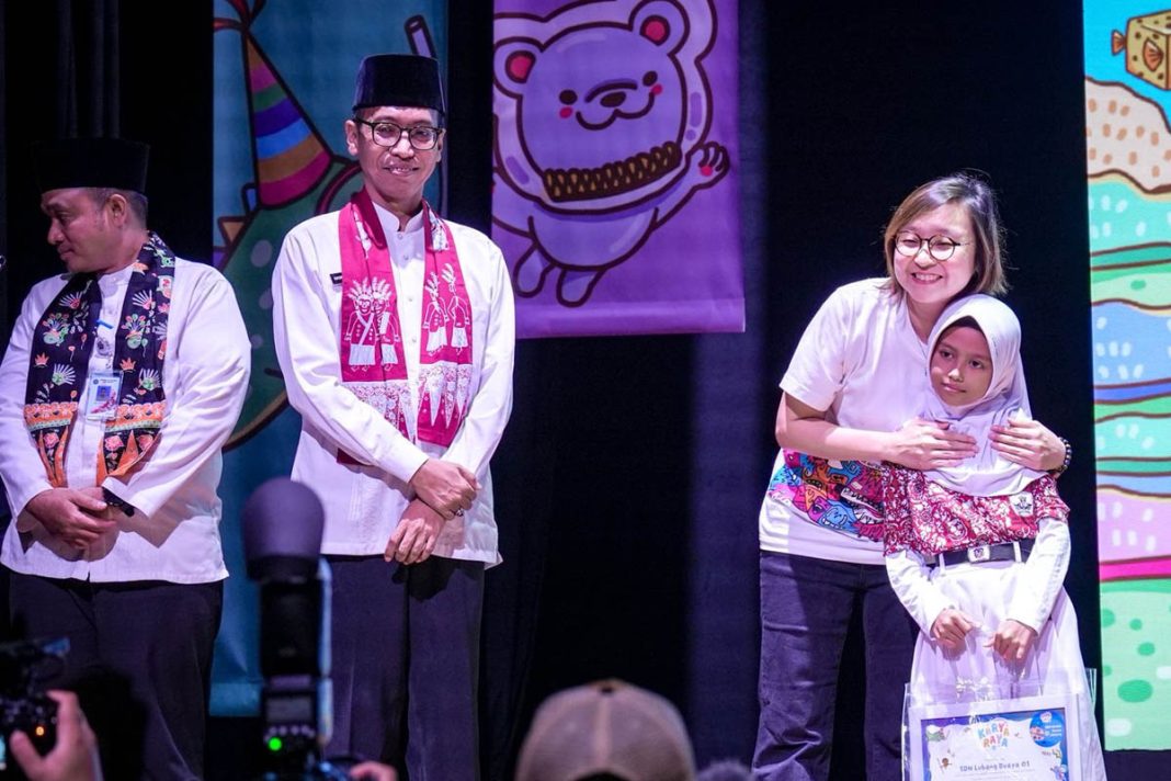 irene umar menghadiri puncak acara karya raya 2025, festival literasi anak terbesar di indonesia