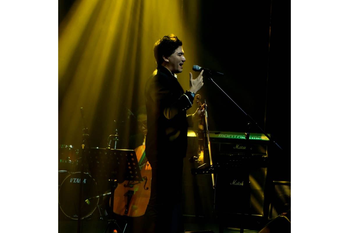 konser intim iskandar widjaya