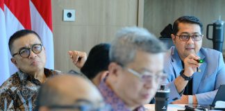 menteri ekonomi kreatif, teuku riefky harsya, menerima audiensi dari asosiasi konten kreator seluruh indonesia