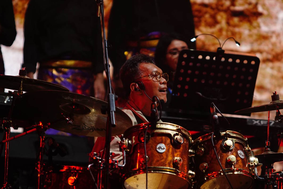 keenan nasution kembali duduk di belakang drum
