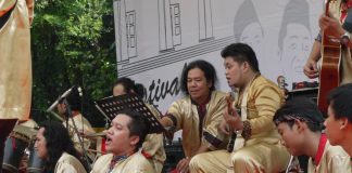 selama hampir tiga dekade, mahagenta konsisten memelihara suara indonesia di tengah derasnya arus industri musik modern.