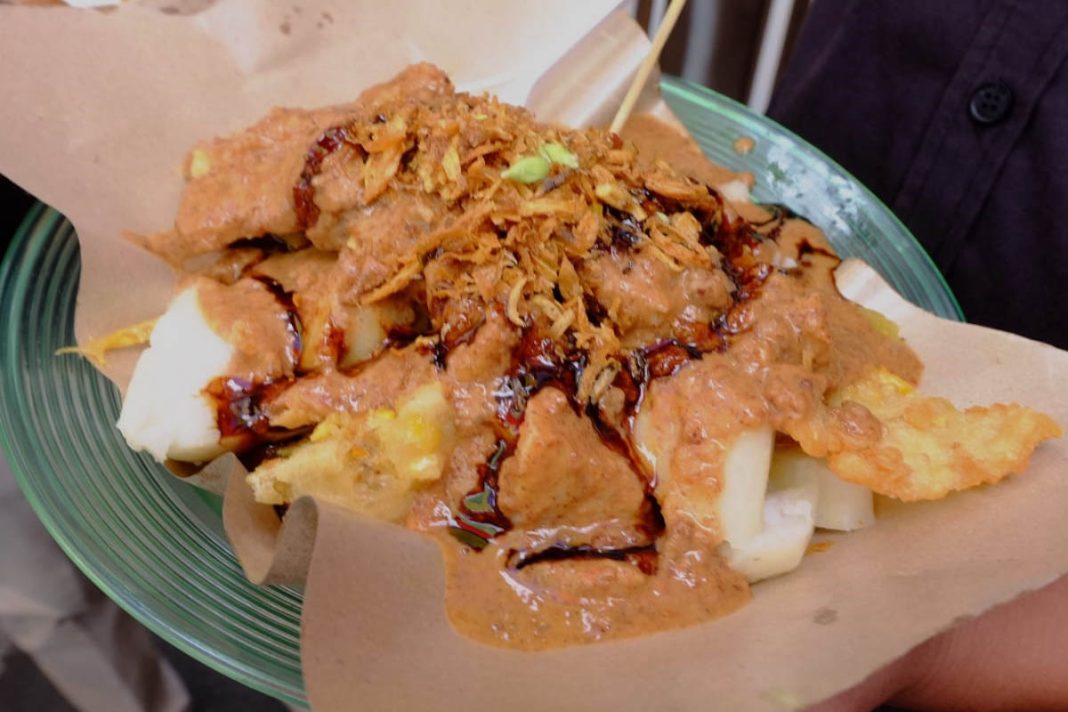 cungkring mang uceng di surya kencana, bogor