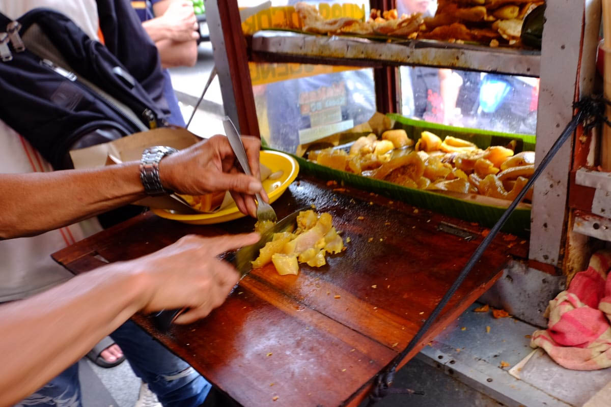 kikil sapi empuk seporsi rp 20 ribu