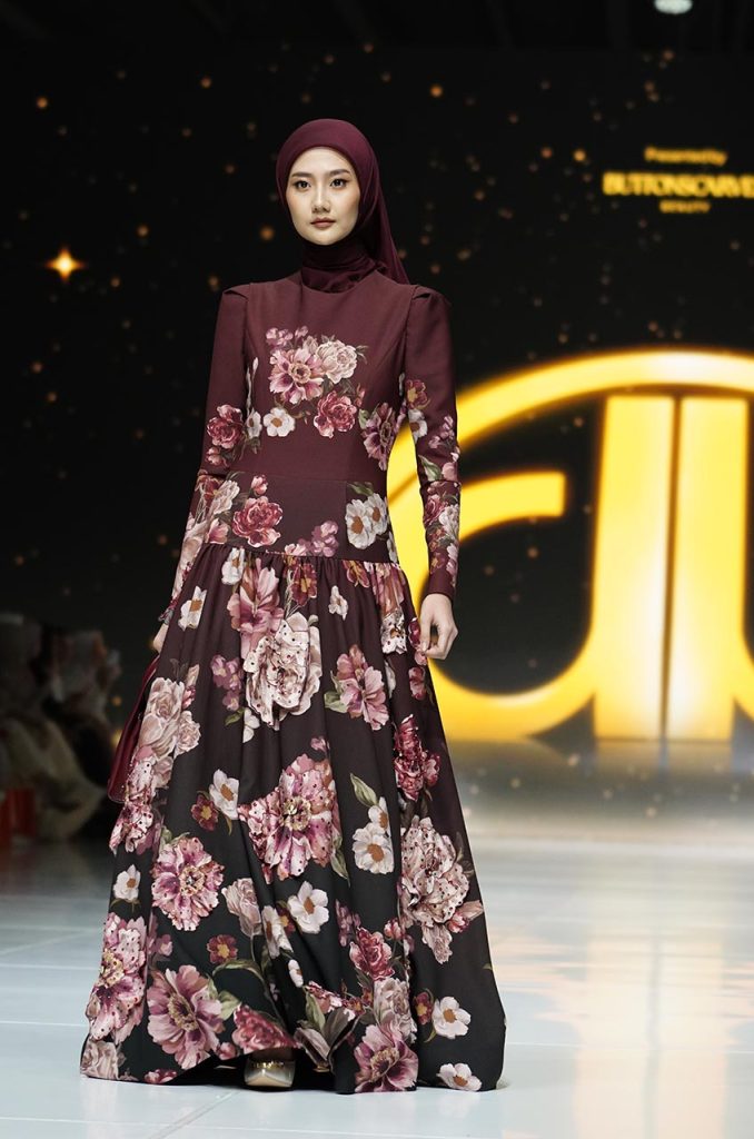 Nada Puspita mengusung tema “Monoglam” pada JFW 2026