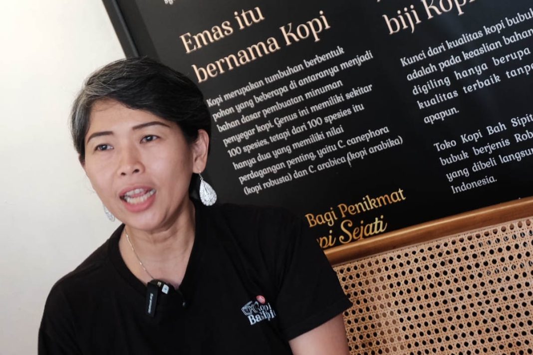 nancy wahyun sang pemilik kedai